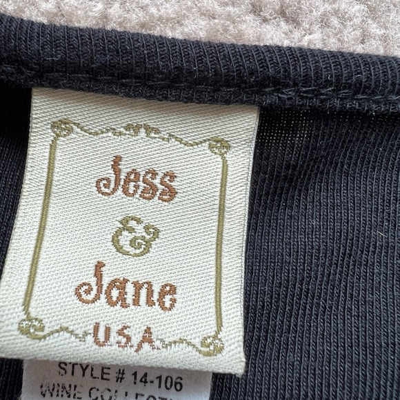 Jess & Jane Wine Long Sleeve Top Chardonnay Merlot Pinot Noir Womens M - Picture 3 of 10